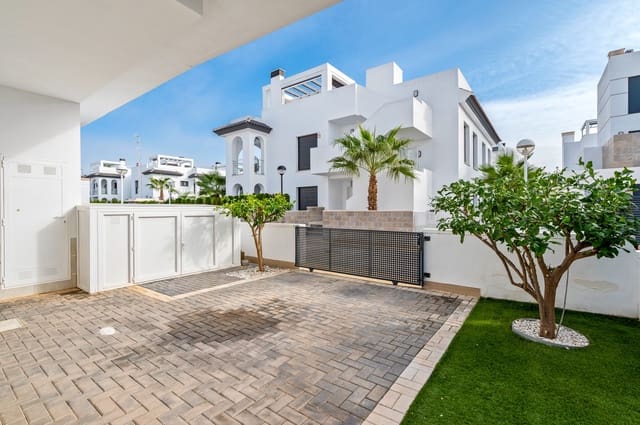 Pareado de 3 habitaciones en Ciudad Quesada, Rojales en venta con piscina - 399.000 € (Ref: 9622342)