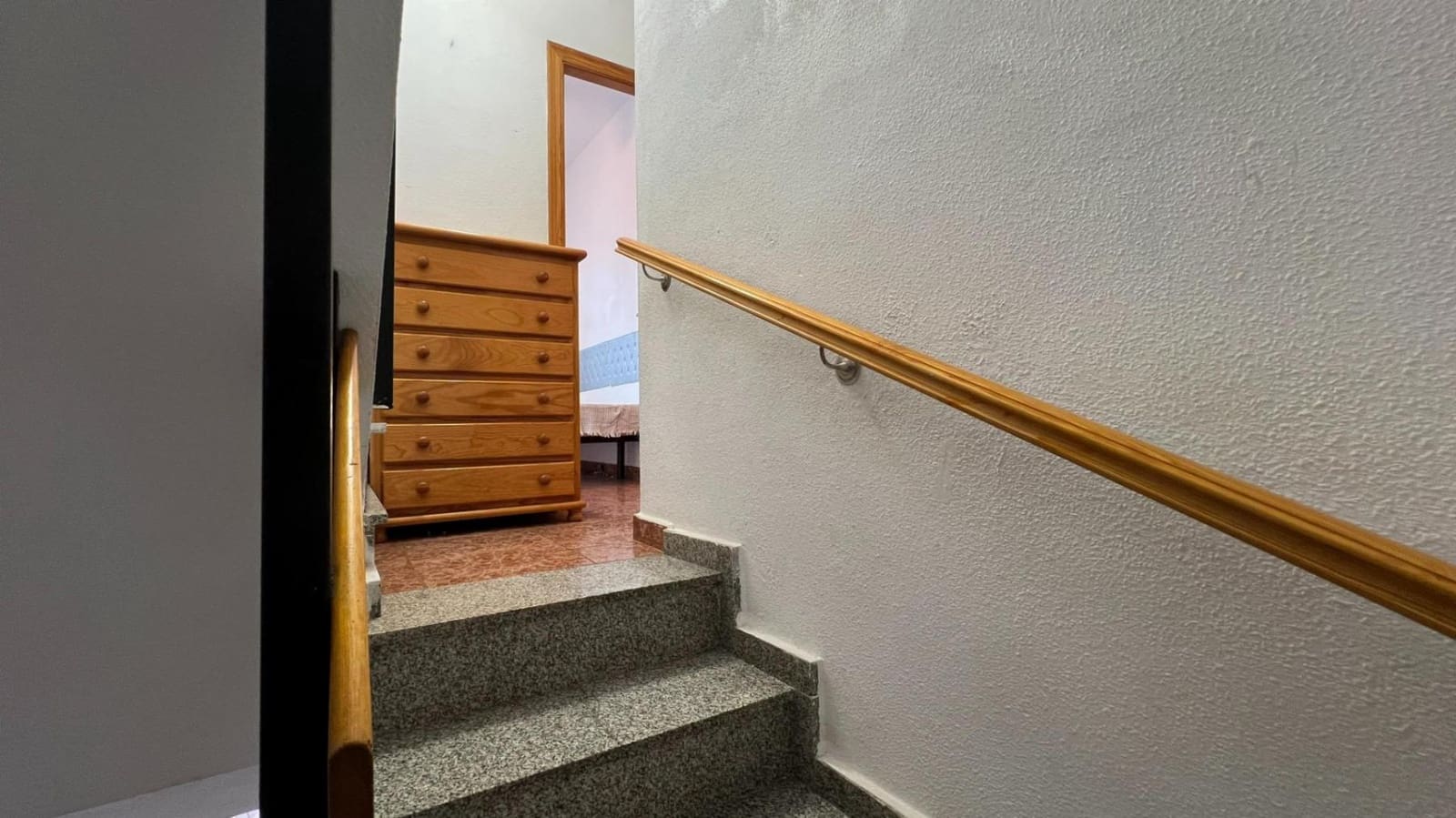 Apartamento de 2 habitaciones en Torrevieja en venta con piscina - 154.900 € (Ref: 9665118)