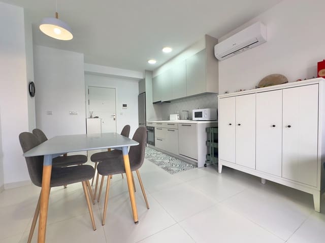 2 sovrum Lägenhet till salu i San Miguel de Salinas med pool garage - 184 000 € (Ref: 9666106)