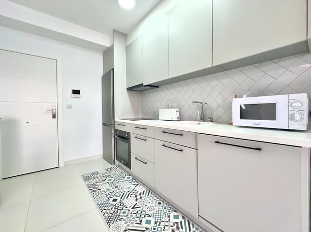 2 sovrum Lägenhet till salu i San Miguel de Salinas med pool garage - 184 000 € (Ref: 9666106)