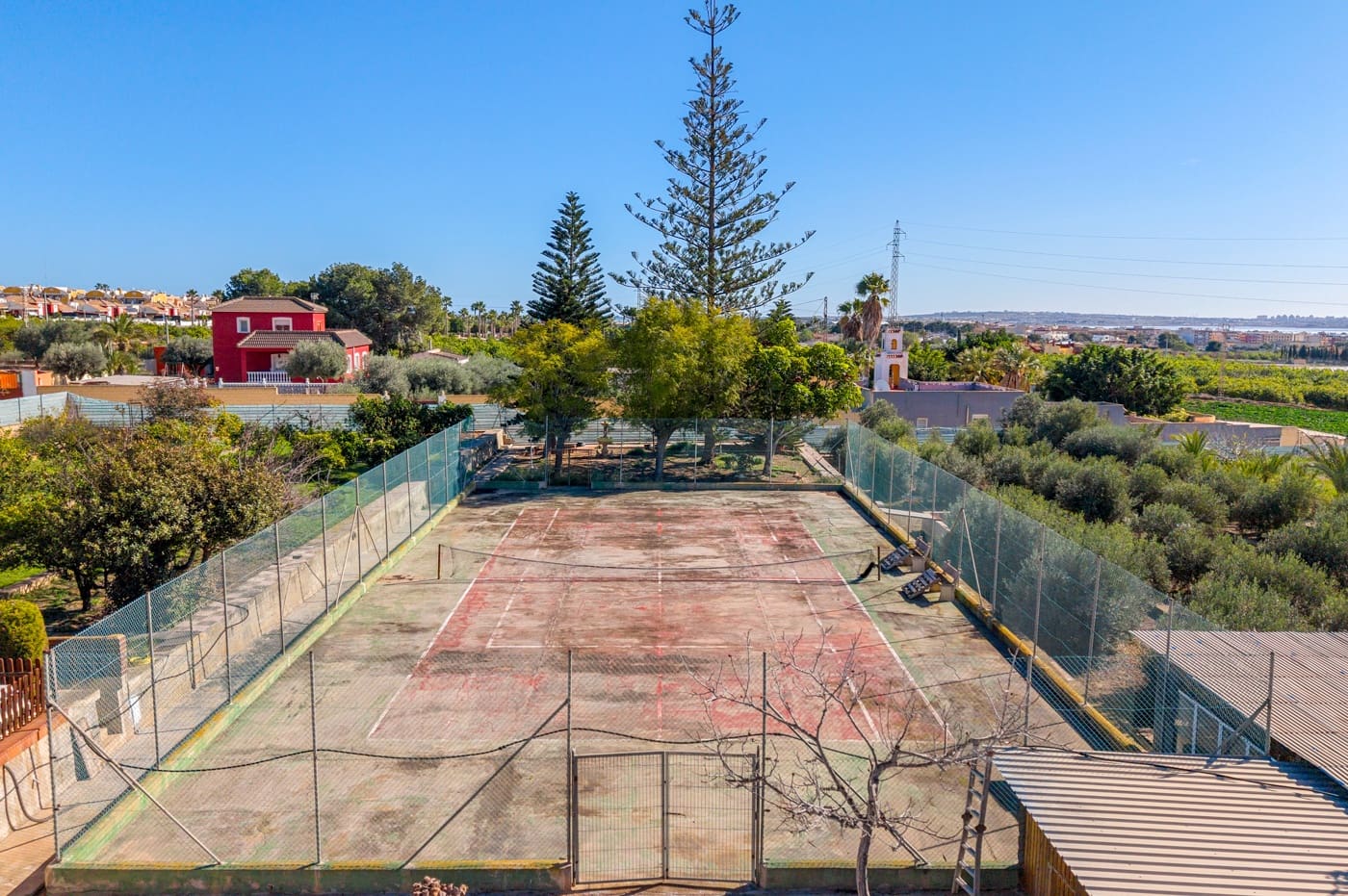 Finca/Casa Rural de 6 habitaciones en Los Montesinos en venta con piscina - 425.000 € (Ref: 9666109)