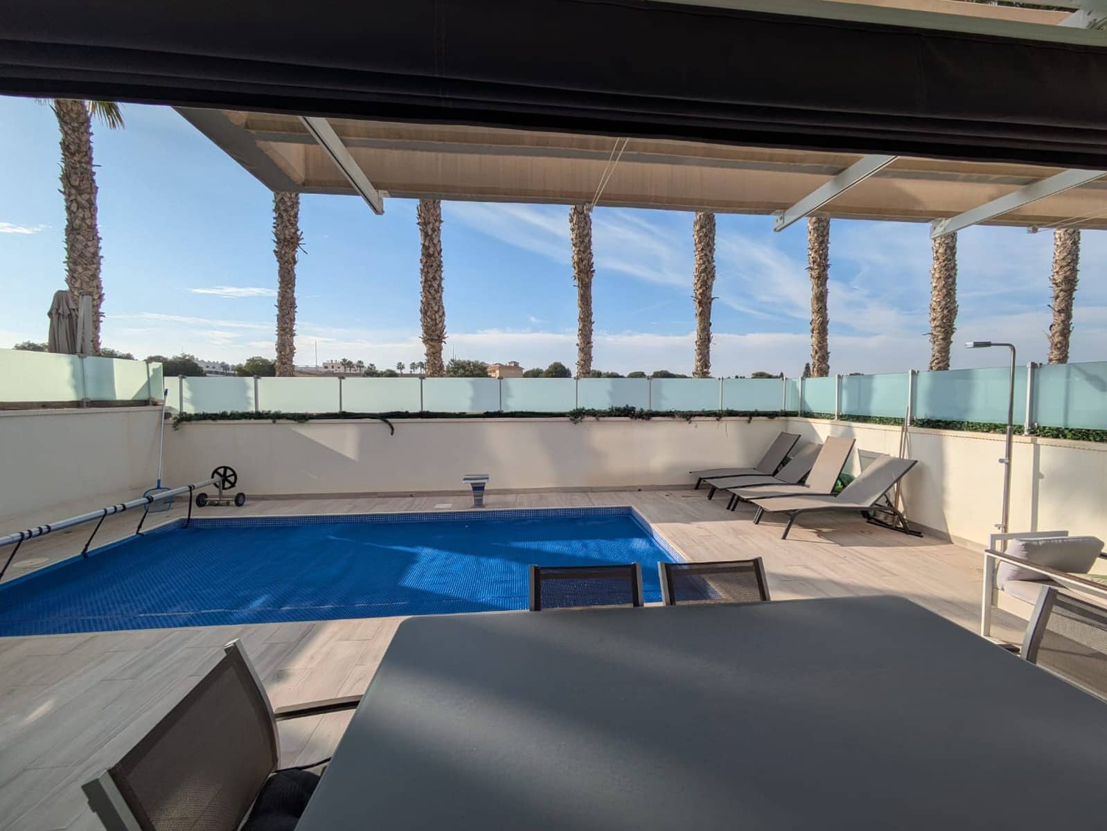 3 bedroom Villa for sale in Cabo Roig with pool garage - € 450,000 (Ref: 9669280)