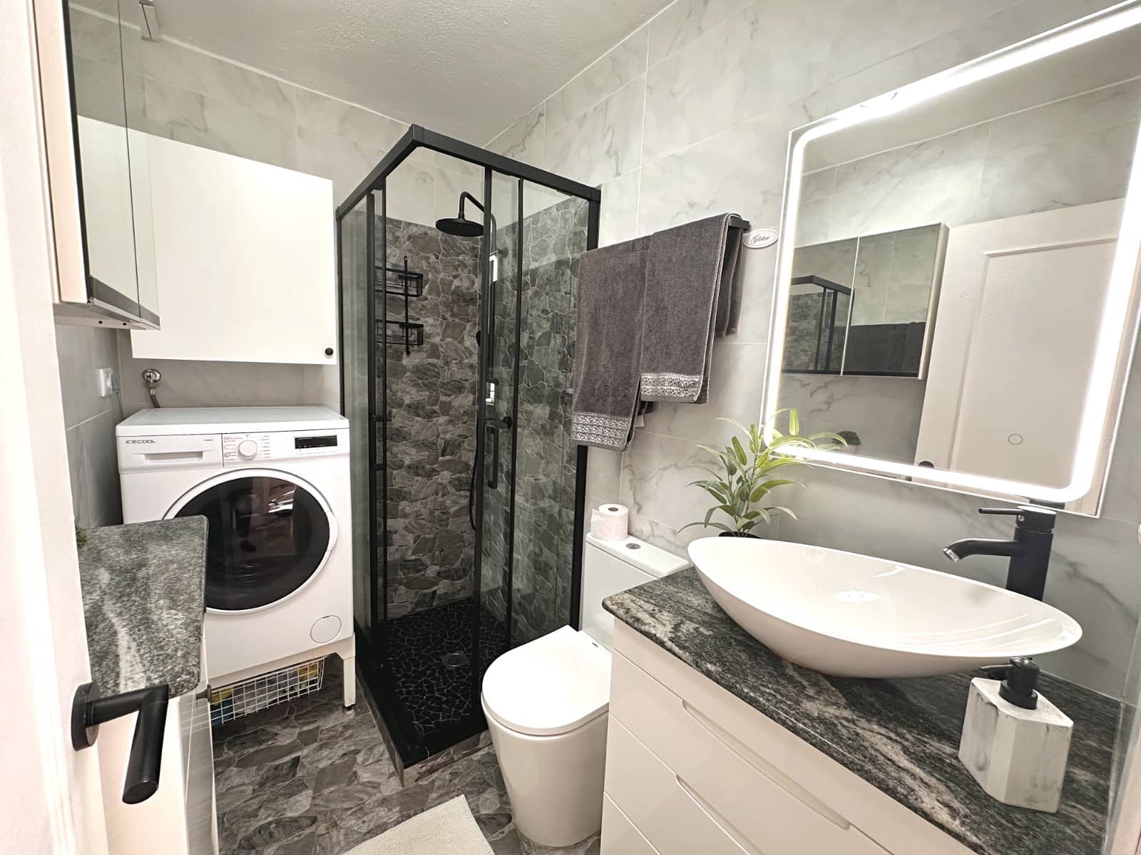 2 bedroom Apartment for sale in San Luis with pool - € 160,000 (Ref: 9690112)