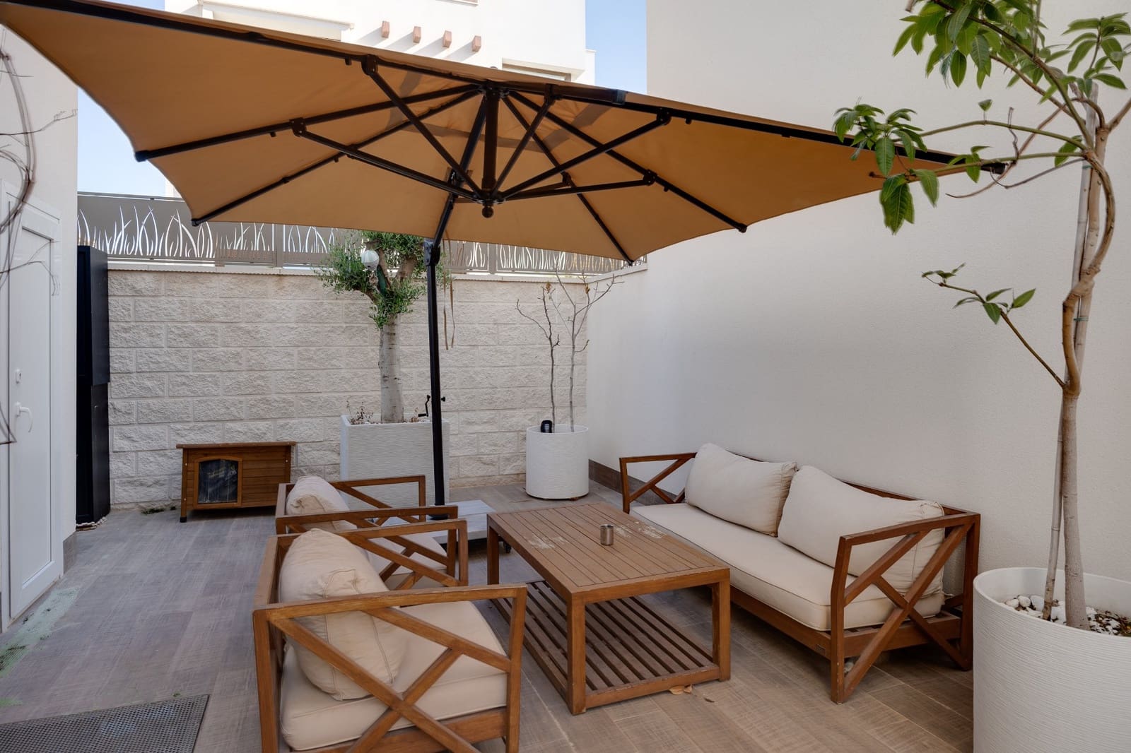 Chalet de 3 habitaciones en Ciudad Quesada en venta con piscina garaje - 499.000 € (Ref: 9726529)