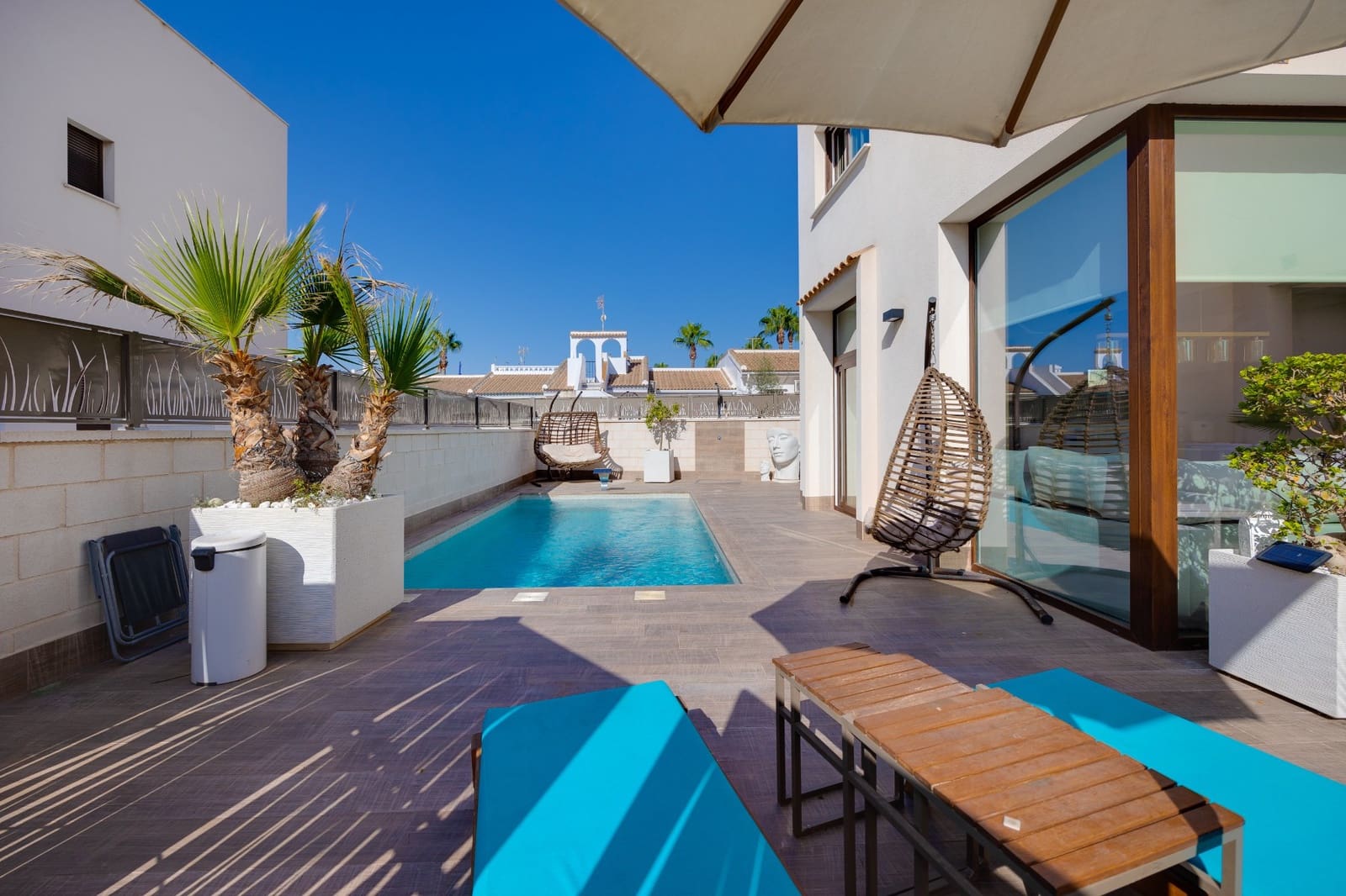 Chalet de 3 habitaciones en Ciudad Quesada en venta con piscina garaje - 499.000 € (Ref: 9726529)