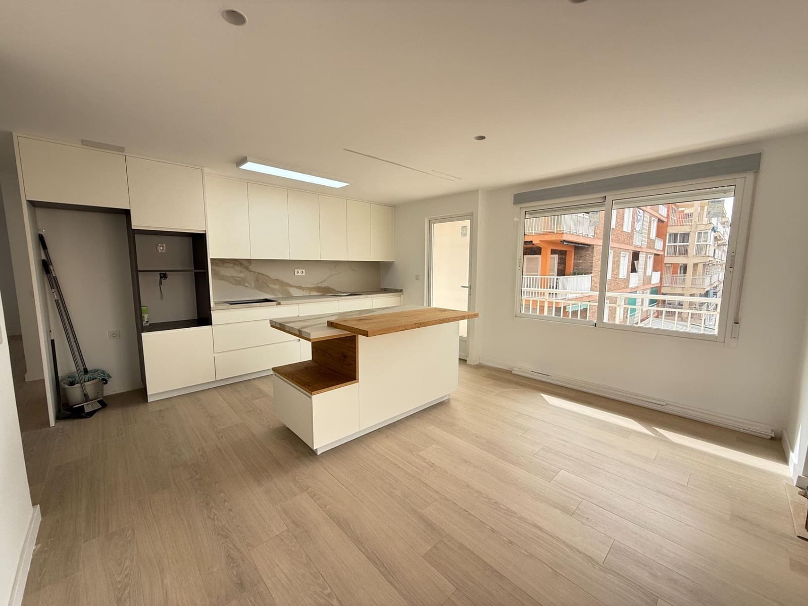 3 soverom Leilighet til salgs i Torrevieja - € 239 000 (Ref: 9752266)