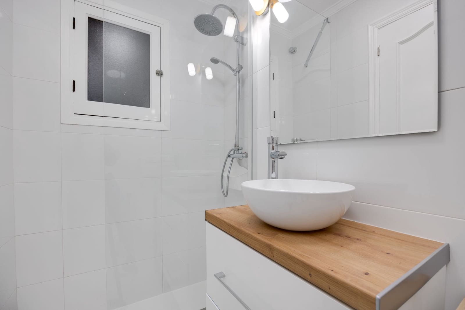 1 chambre Appartement à vendre à Torrevieja avec piscine - 117 000 € (Ref: 9752269)