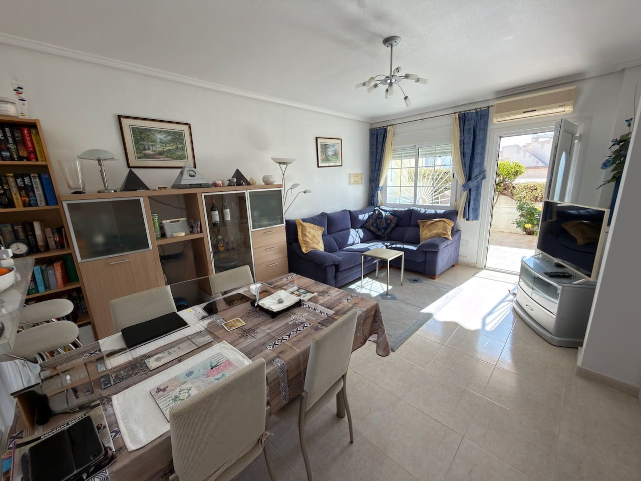 3 quarto Moradia para venda em Dona Pepa com piscina - 195 000 € (Ref: 9769902)