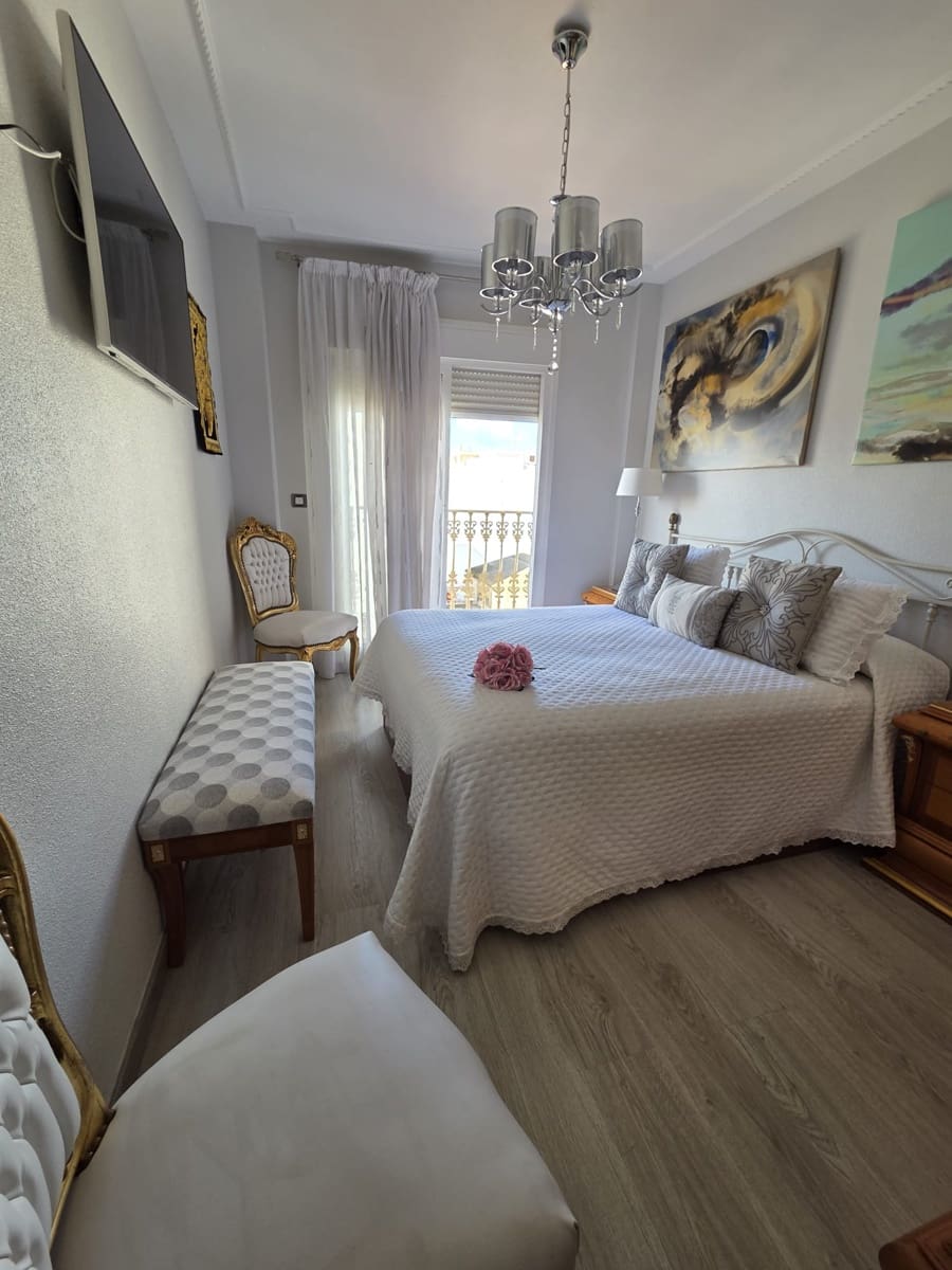 3 soverom Leilighet til salgs i Torrevieja - € 189 000 (Ref: 9769903)