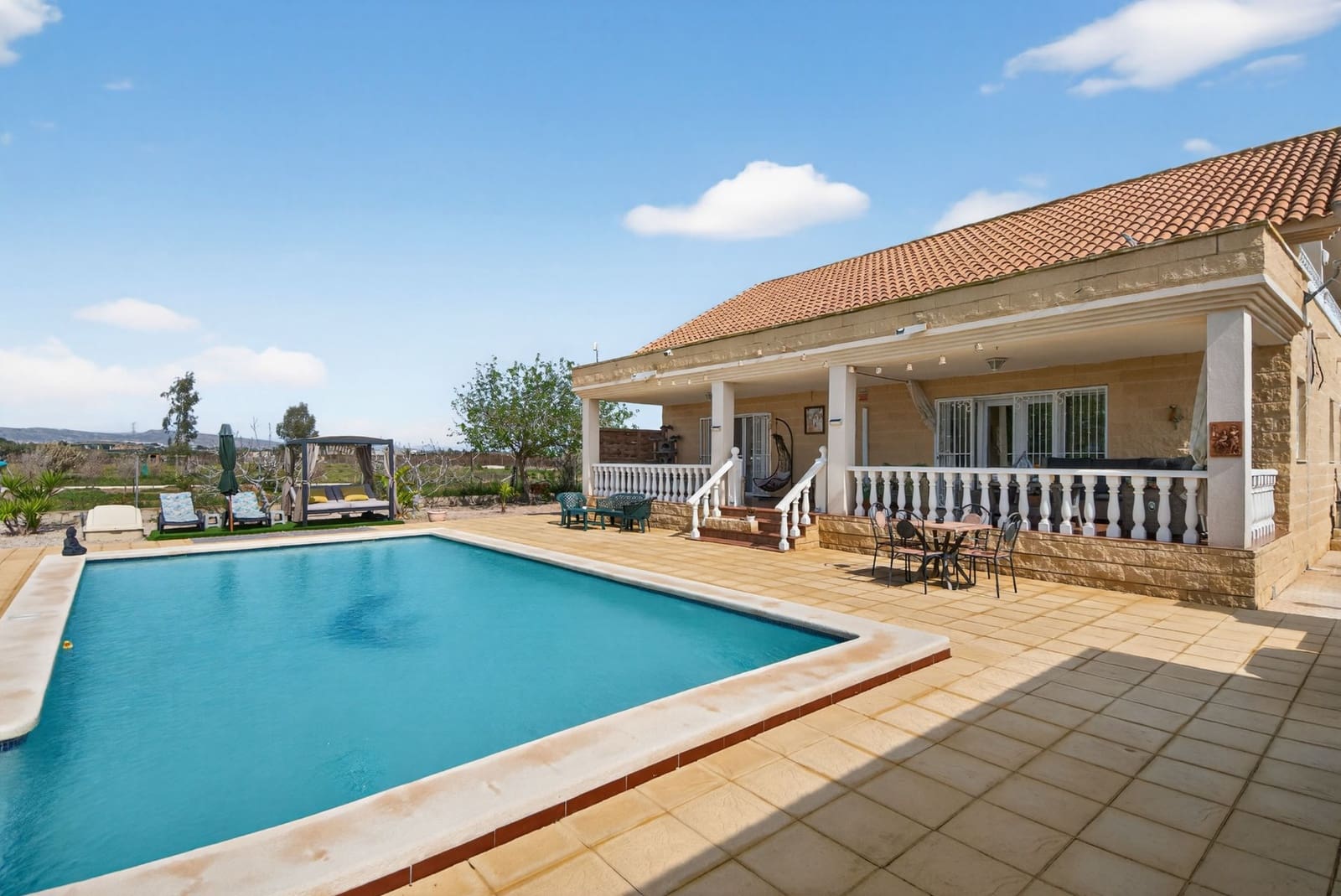 5 soveværelse Finca/Landehus til salg i Crevillente / Crevillent med swimmingpool garage - € 750.000 (Ref: 9770867)