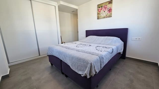 4 sypialnia Willa na sprzedaż w La Marina, Elche / Elx z basenem garażem - 795 000 € (Ref: 9803785)