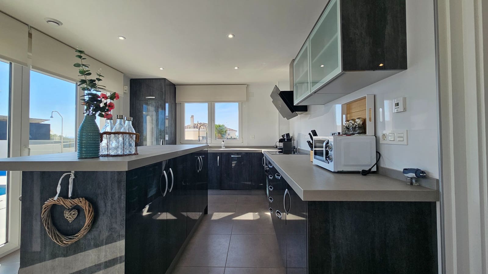 4 sypialnia Willa na sprzedaż w La Marina z basenem garażem - 795 000 € (Ref: 9803785)