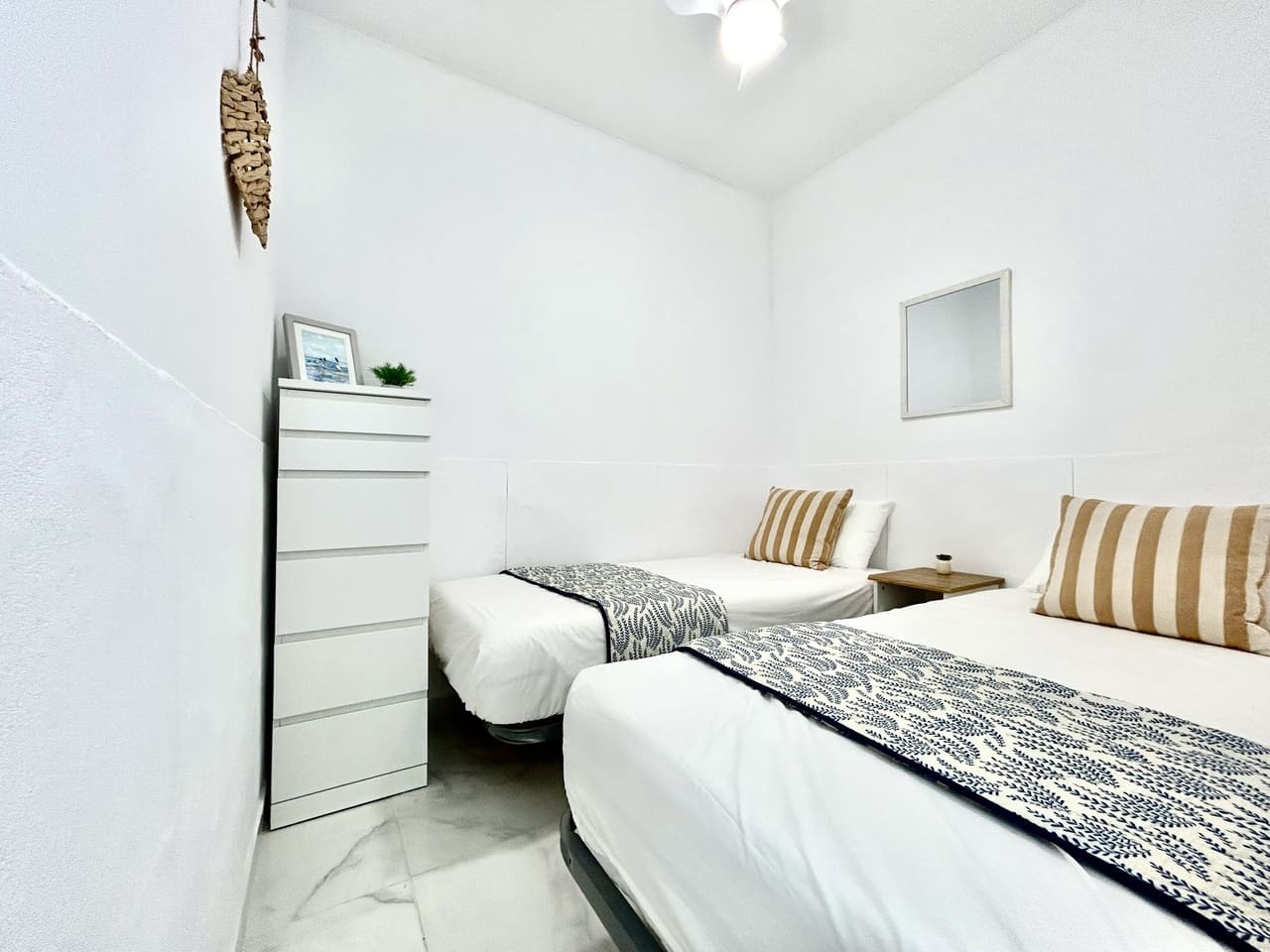 2 Zimmer Apartment zu verkaufen in La Zenia mit Garage - 189.900 € (Ref: 9806197)