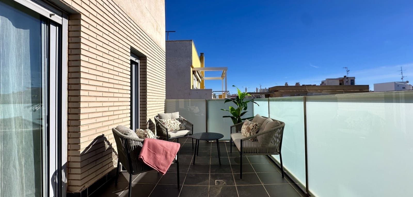 3 soveværelse Lejlighed til salg i Torrevieja - € 225.000 (Ref: 9827978)