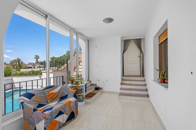 7 makuuhuone Huvila myytävänä paikassa Ciudad Quesada, Rojales mukana uima-altaan - 750 000 € (Ref: 9838332)