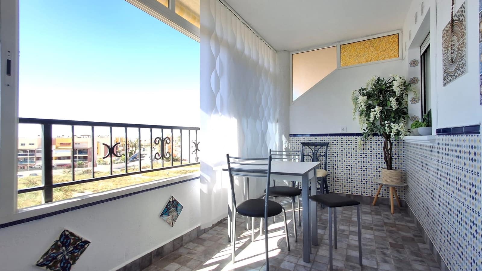 2 Zimmer Apartment zu verkaufen in Playa Flamenca mit Pool Garage - 167.000 € (Ref: 9838333)