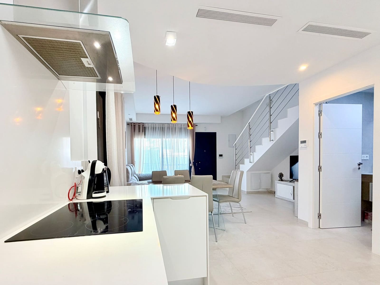 3 camera da letto Casa in vendita in Orihuela Costa con piscina garage - 290.000 € (Rif: 9863503)
