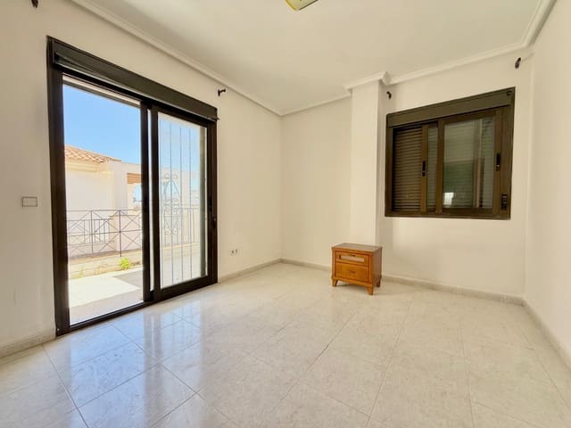 3 sovrum Semi-fristående Villa till salu i Ciudad Quesada, Rojales med pool - 235 000 € (Ref: 9872573)