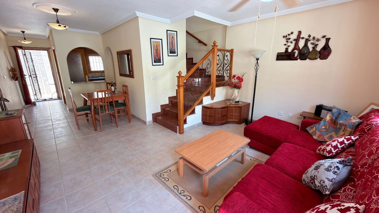2 bedroom Villa for sale in Ciudad Quesada with pool - € 169,995 (Ref: 9882502)
