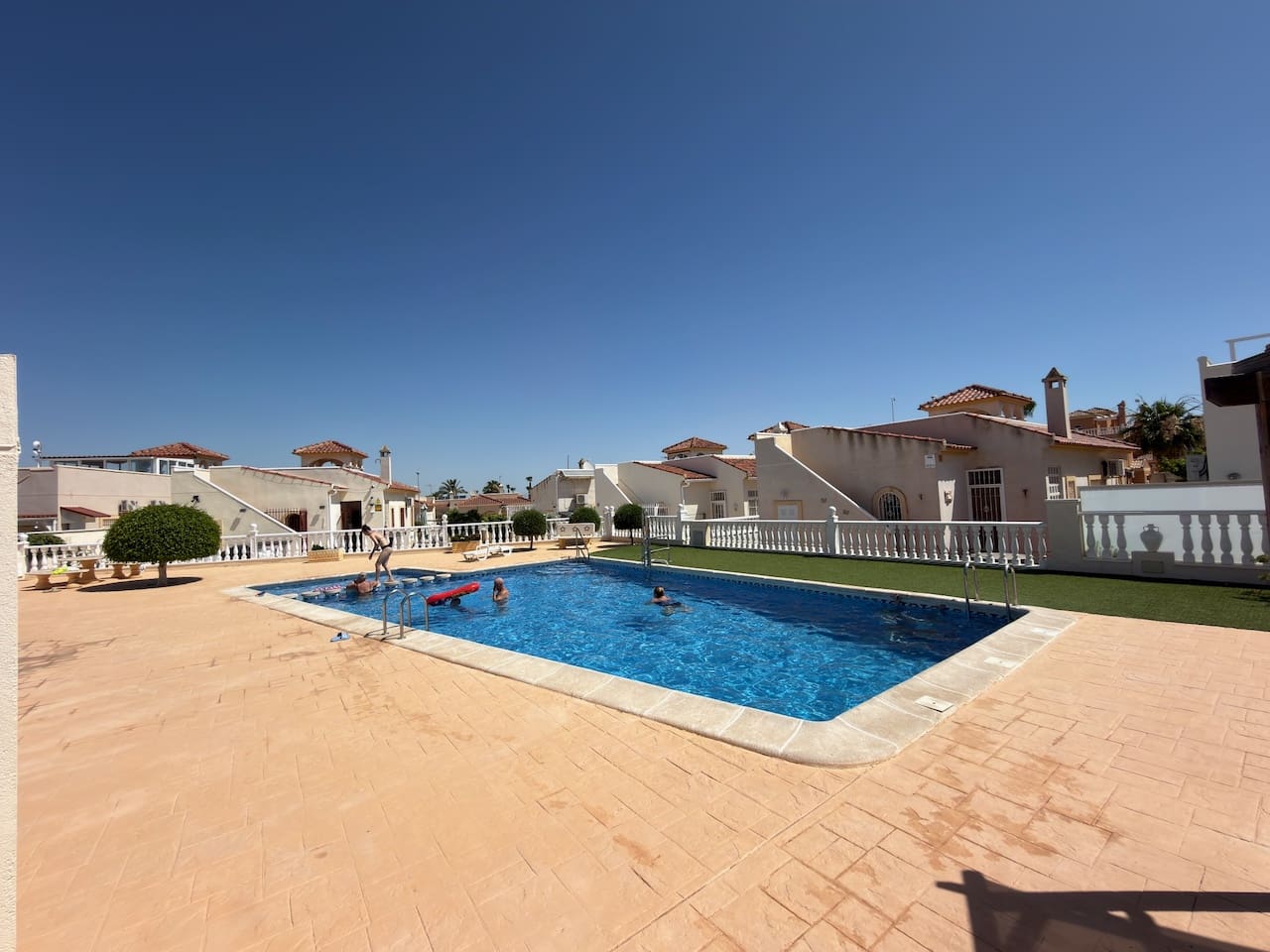 2 bedroom Villa for sale in Lo Crispin with pool - € 225,000 (Ref: 9925024)