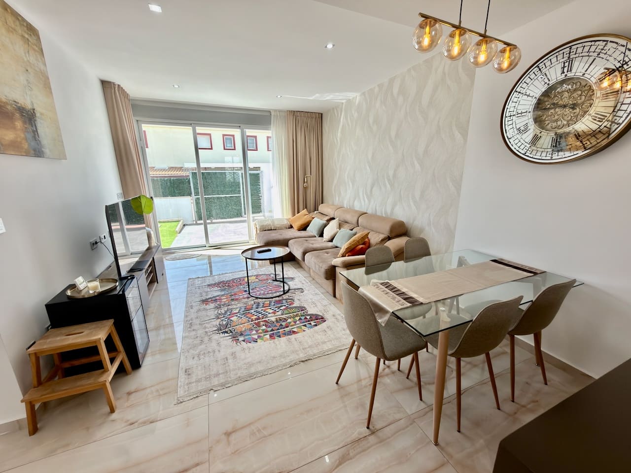 3 soverom Villa til salgs i Ciudad Quesada med svømmebasseng - € 399 000 (Ref: 9927947)
