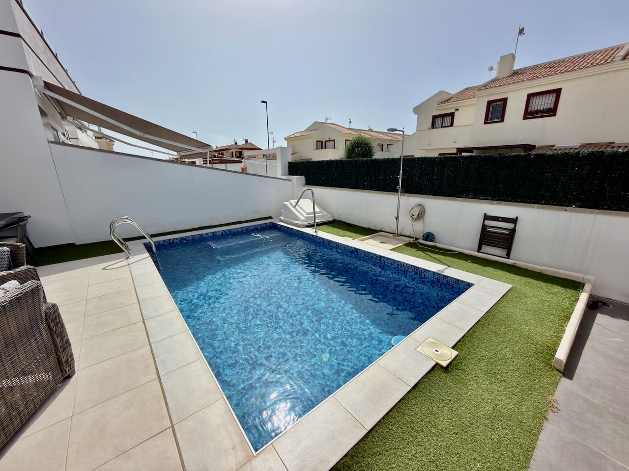 3 soverom Villa til salgs i Ciudad Quesada med svømmebasseng - € 399 000 (Ref: 9927947)