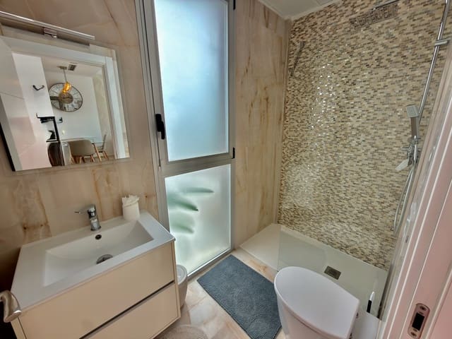 3 soveværelse Villa til salg i Ciudad Quesada, Rojales med swimmingpool - € 399.000 (Ref: 9927947)
