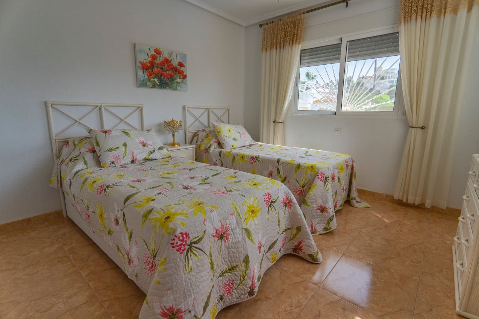 4 slaapkamer Villa te koop in Ciudad Quesada met zwembad - € 485.000 (Ref: 9928256)