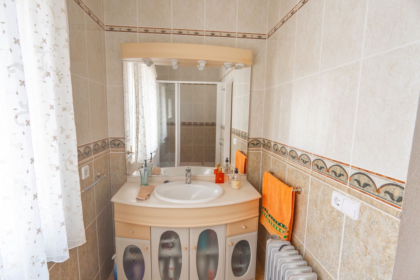 4 slaapkamer Villa te koop in Ciudad Quesada met zwembad - € 485.000 (Ref: 9928256)