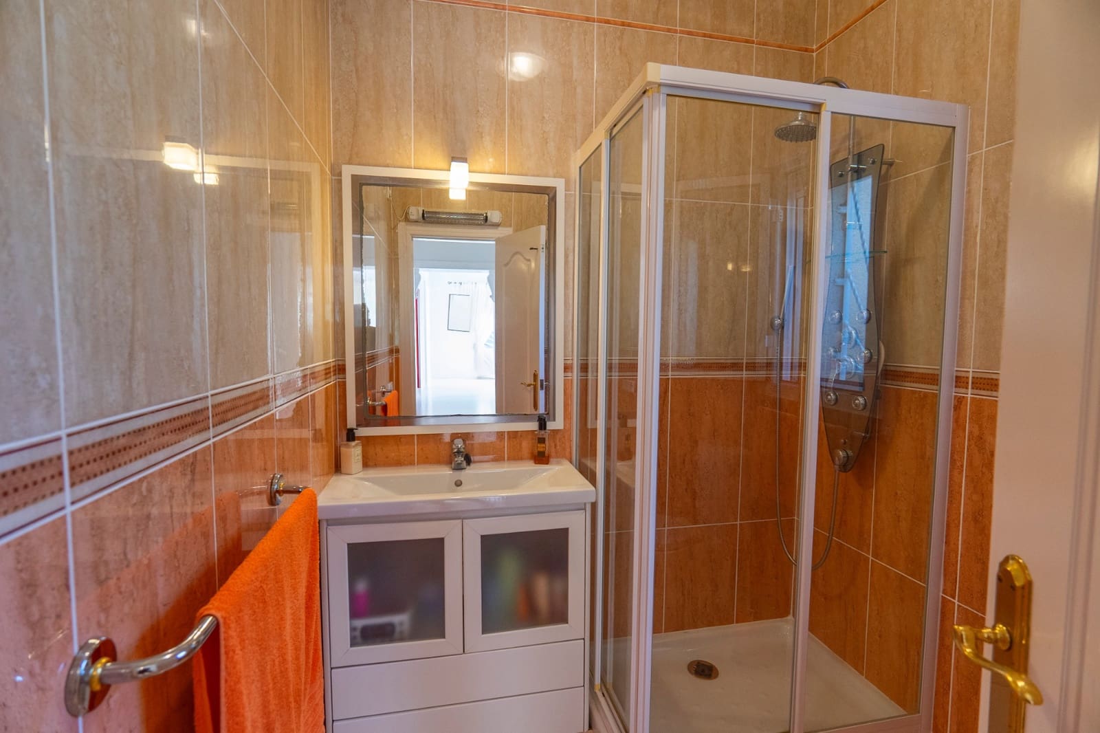 4 slaapkamer Villa te koop in Ciudad Quesada met zwembad - € 485.000 (Ref: 9928256)