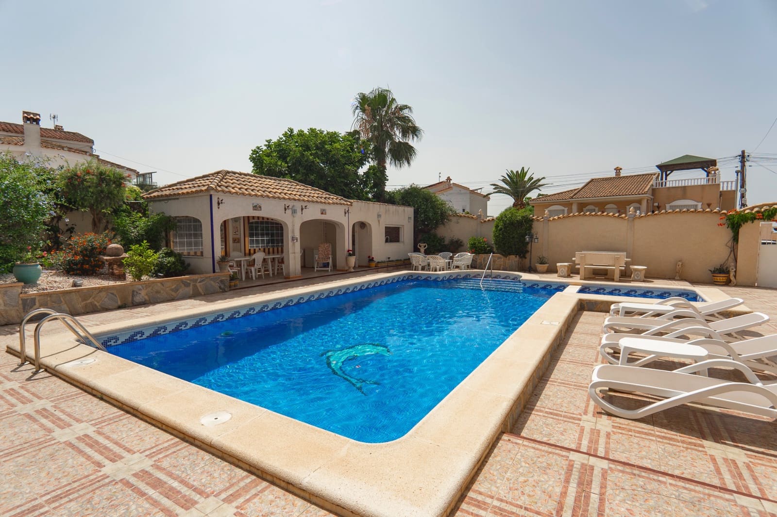 4 slaapkamer Villa te koop in Ciudad Quesada met zwembad - € 485.000 (Ref: 9928256)