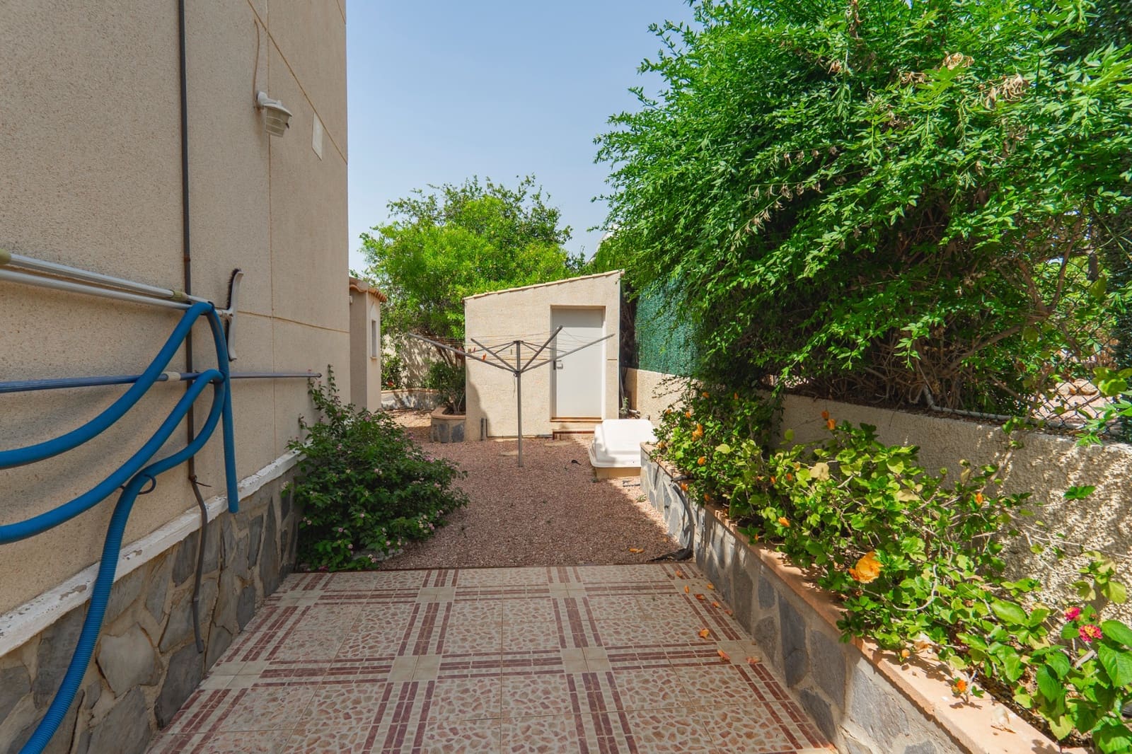 4 slaapkamer Villa te koop in Ciudad Quesada met zwembad - € 485.000 (Ref: 9928256)