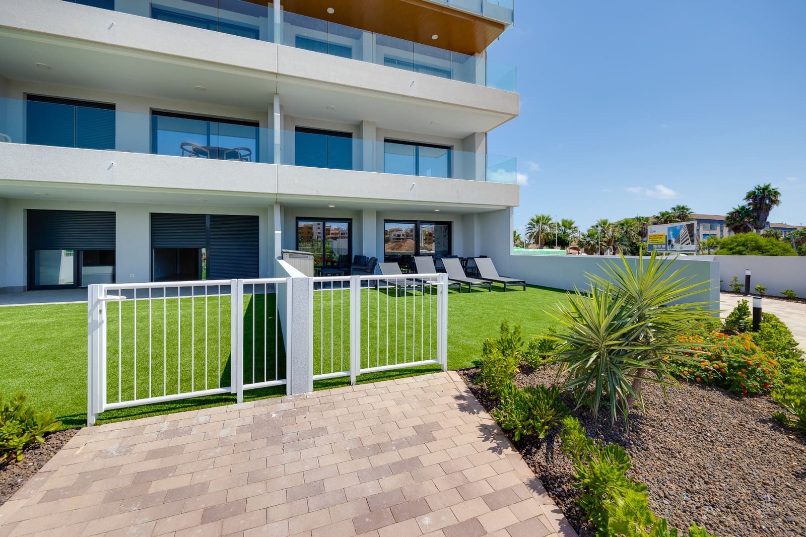 3 bedroom Apartment for sale in Orihuela Costa with pool garage - € 479,000 (Ref: 9938776)