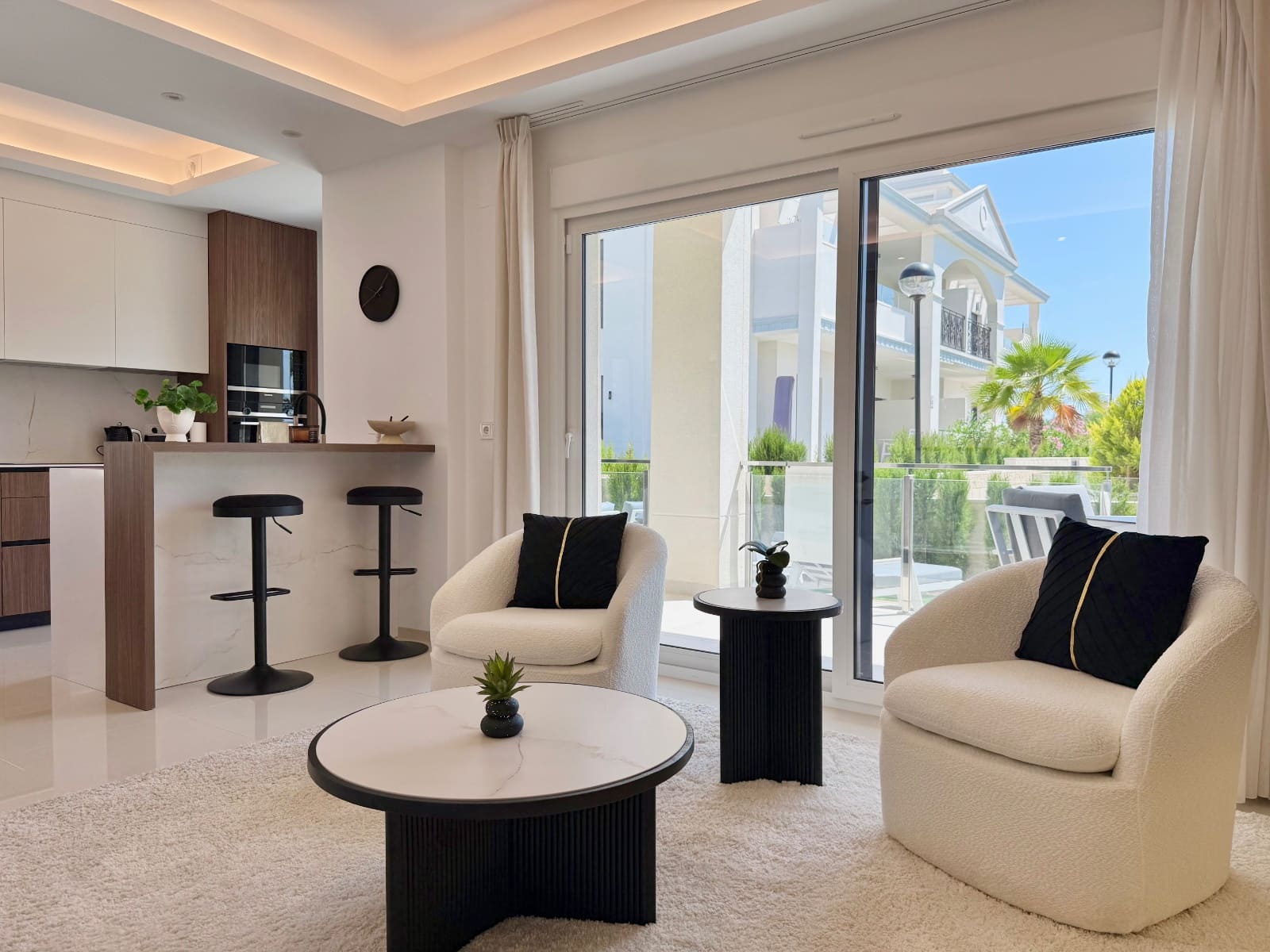 2 soveværelse Lejlighed til salg i Ciudad Quesada med swimmingpool - € 359.000 (Ref: 9946659)
