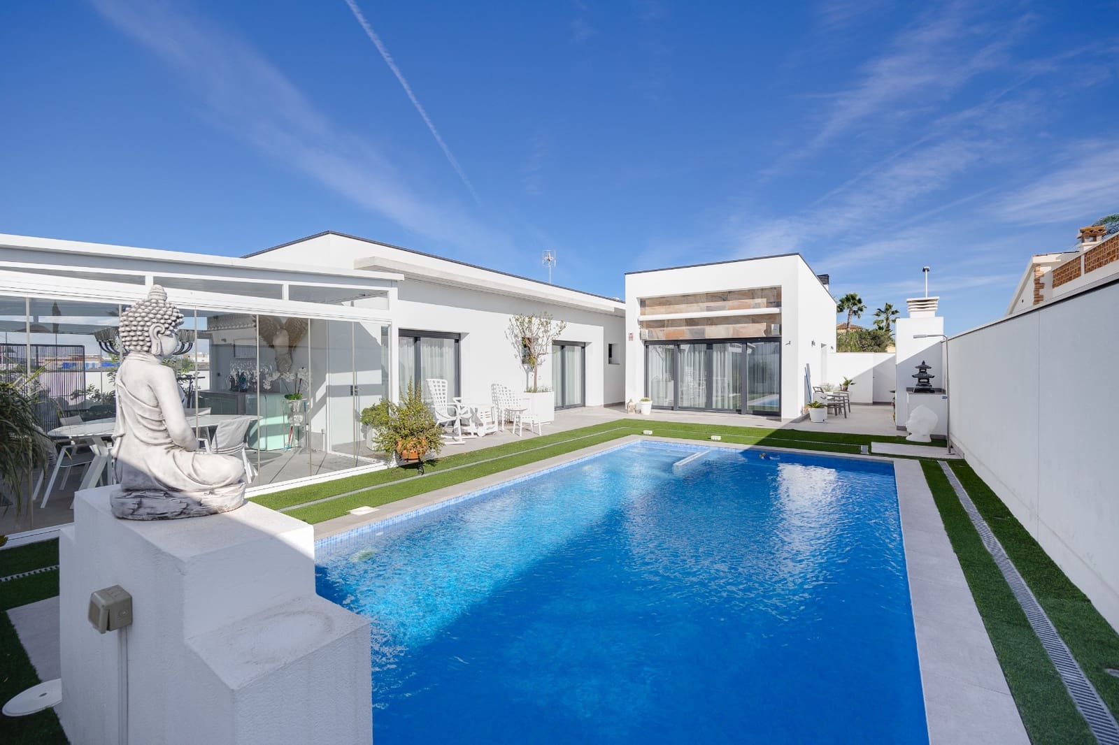 3 bedroom Villa for sale in Formentera del Segura with pool garage - € 499,000 (Ref: 9950416)