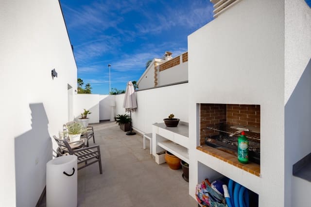 3 bedroom Villa for sale in Formentera del Segura with pool garage - € 499,000 (Ref: 9950416)