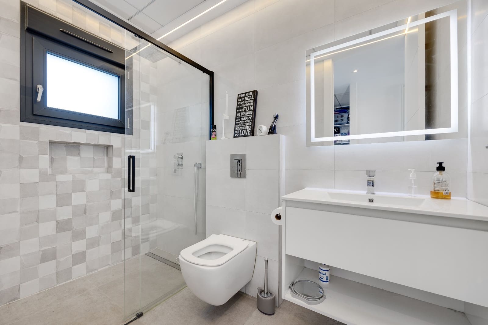 3 bedroom Villa for sale in Formentera del Segura with pool garage - € 499,000 (Ref: 9950416)
