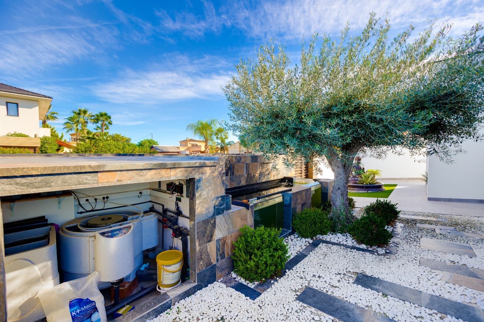 3 bedroom Villa for sale in Formentera del Segura with pool garage - € 499,000 (Ref: 9950416)