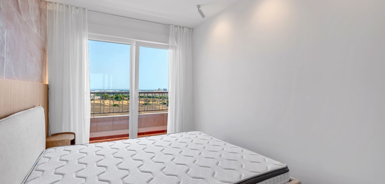 2 soveværelse Lejlighed til salg i Orihuela Costa med swimmingpool garage - € 225.000 (Ref: 9976092)
