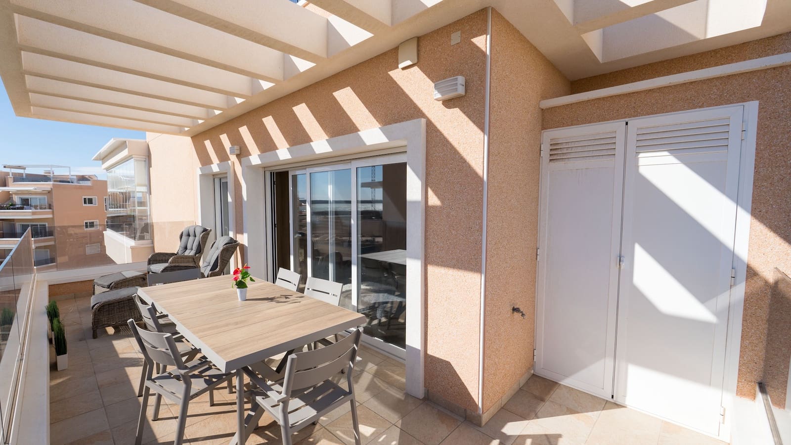3 chambre Appartement à vendre à El Raso avec piscine garage - 379 000 € (Ref: 9976489)