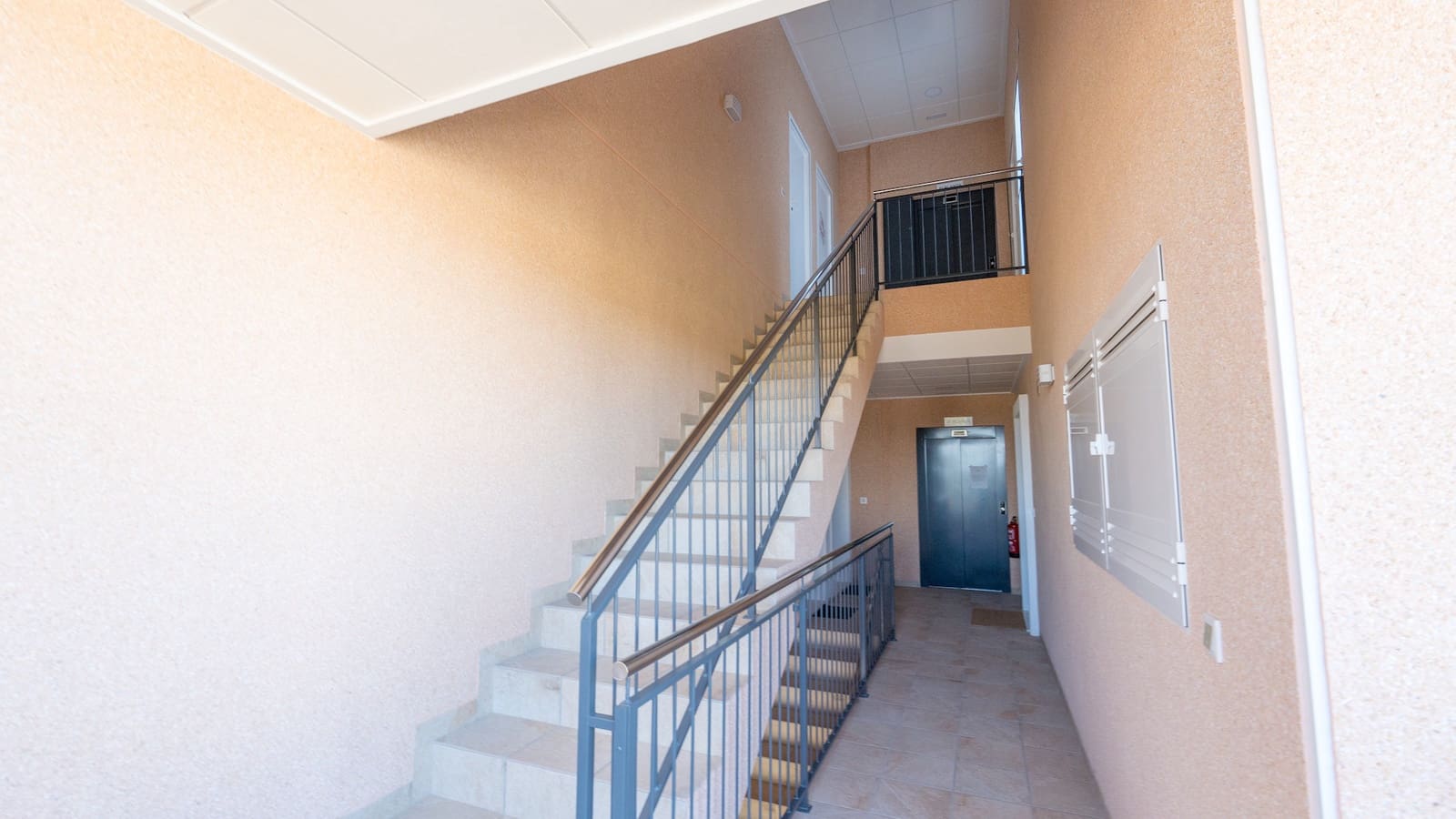 3 chambre Appartement à vendre à El Raso avec piscine garage - 379 000 € (Ref: 9976489)