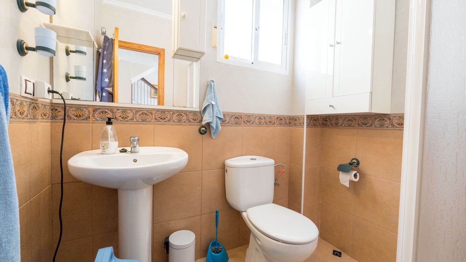2 bedroom Townhouse for sale in Villamartin with pool garage - € 189,000 (Ref: 9976490)