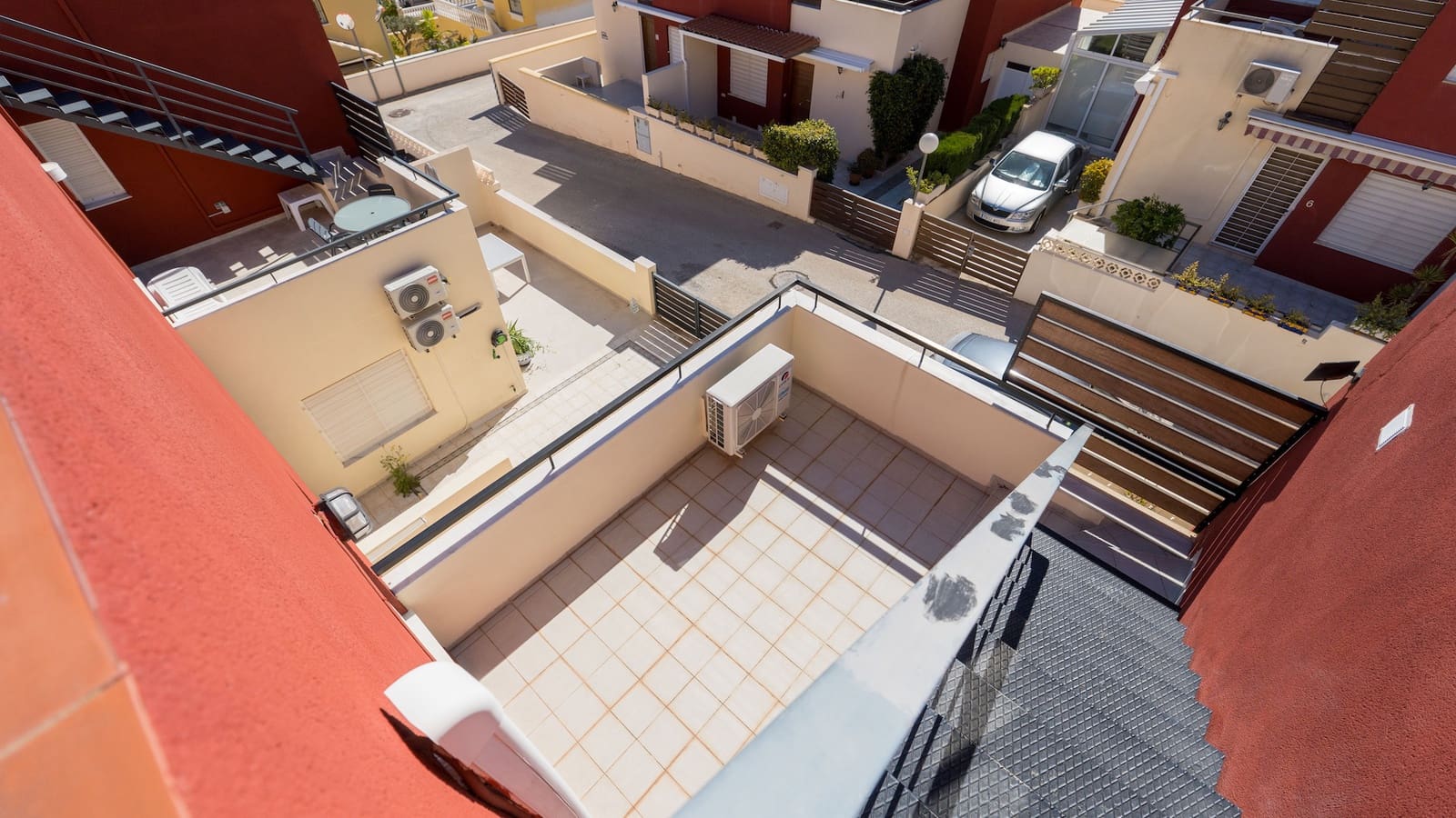 2 bedroom Townhouse for sale in Villamartin with pool garage - € 189,000 (Ref: 9976490)