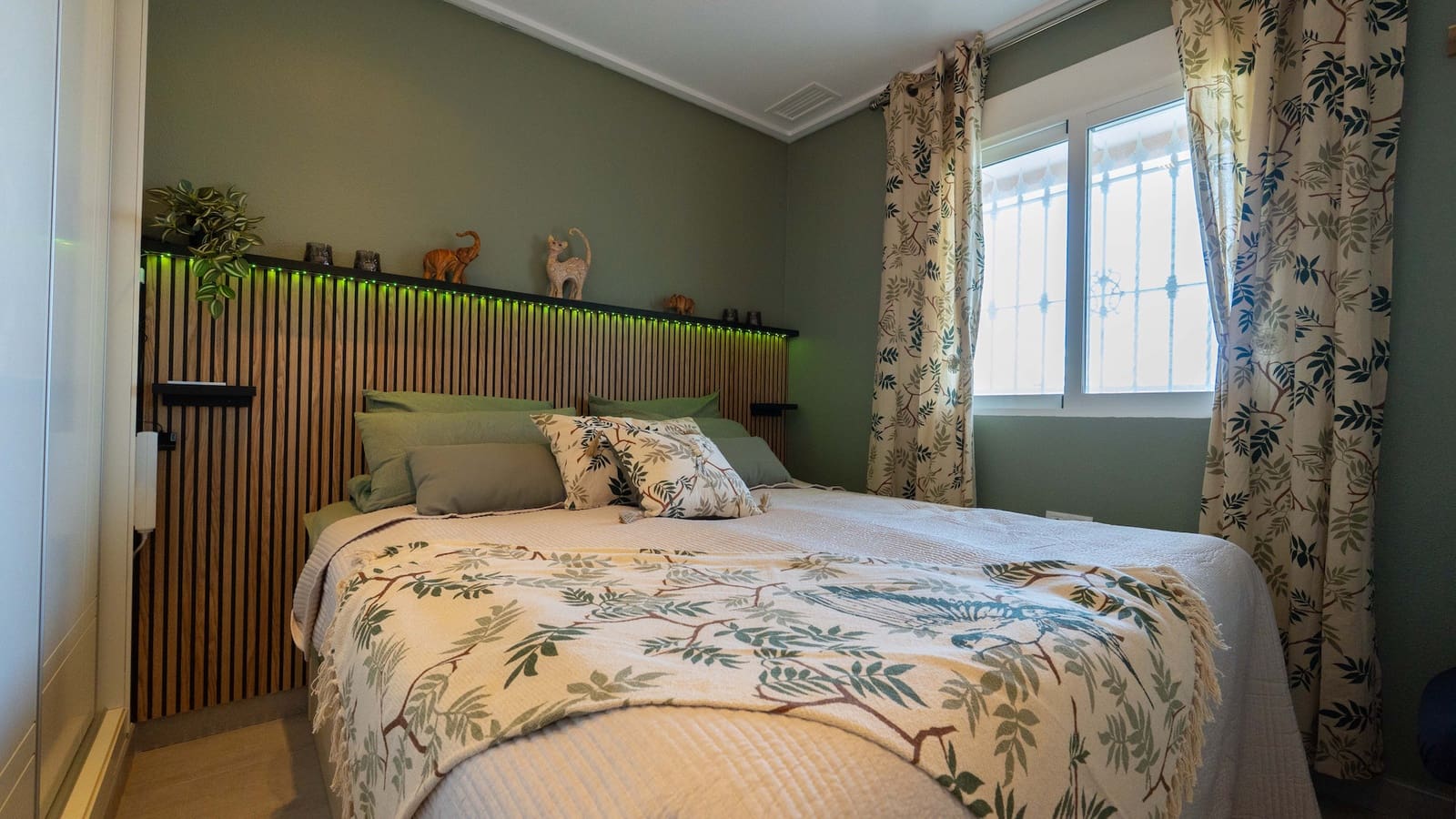 3 sypialnia Apartament na sprzedaż w Villamartin z basenem - 360 000 € (Ref: 9976491)