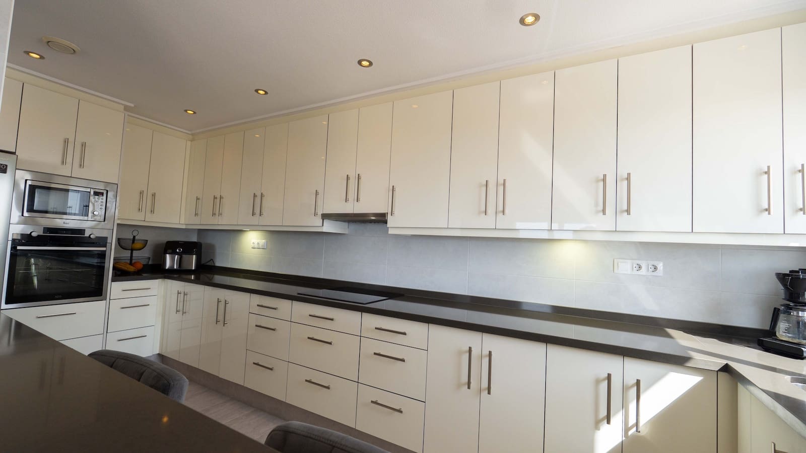 3 sypialnia Apartament na sprzedaż w Villamartin z basenem - 360 000 € (Ref: 9976491)