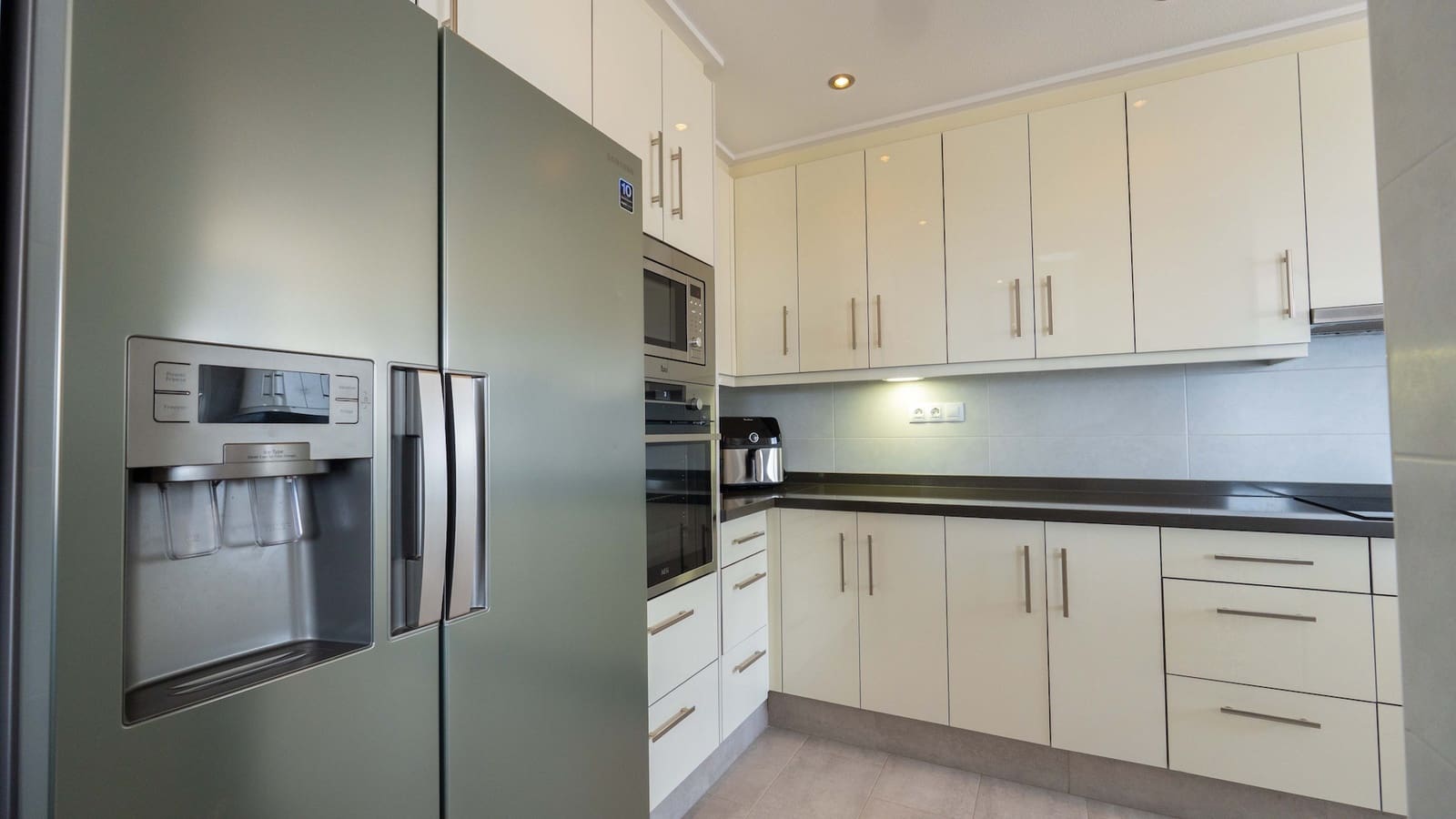 3 sypialnia Apartament na sprzedaż w Villamartin z basenem - 360 000 € (Ref: 9976491)