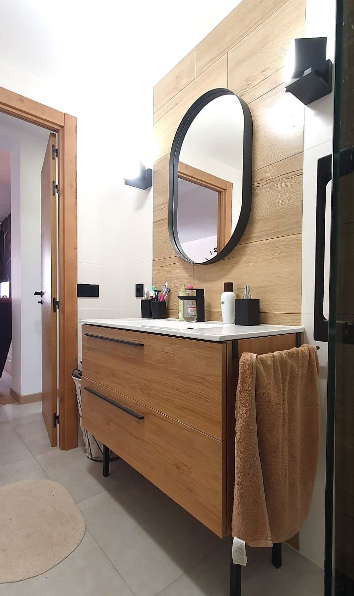 3 quarto Apartamento para venda em Torrevieja com piscina - 193 000 € (Ref: 9976493)