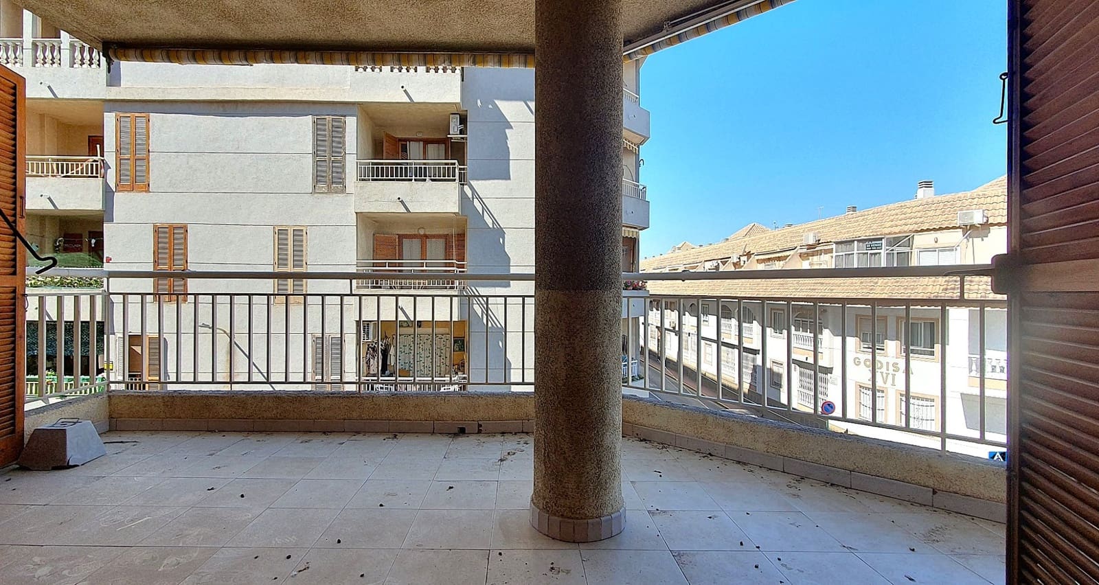 3 quarto Apartamento para venda em Torrevieja com piscina - 193 000 € (Ref: 9976493)