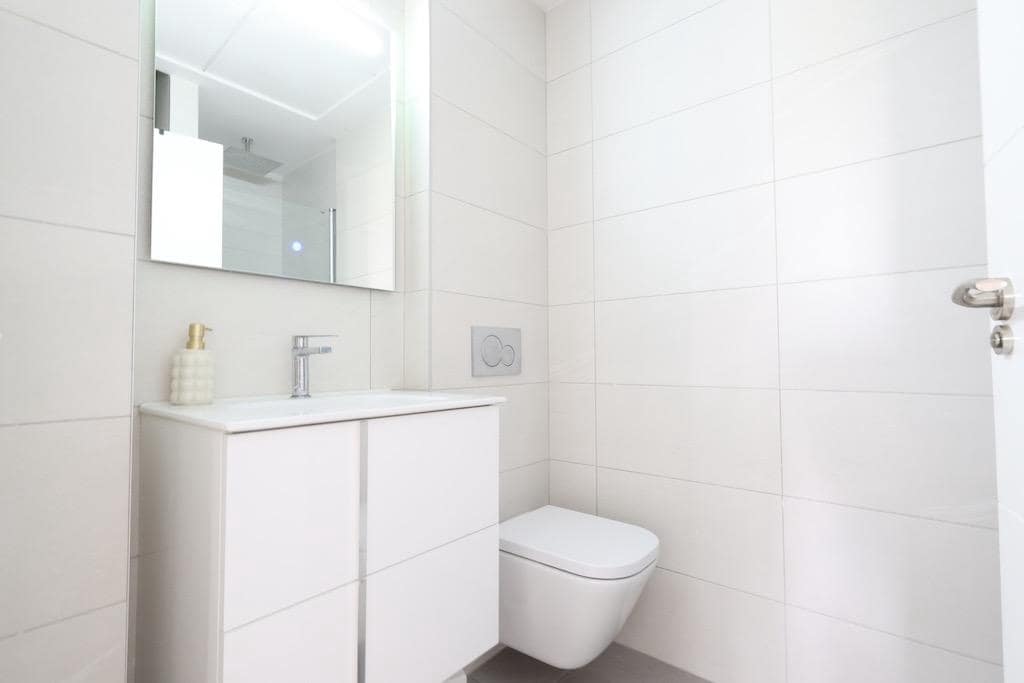 3 quarto Apartamento para venda em Villamartin com piscina - 335 000 € (Ref: 9976494)