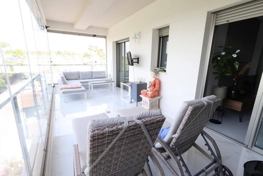 3 quarto Apartamento para venda em Villamartin com piscina - 335 000 € (Ref: 9976494)